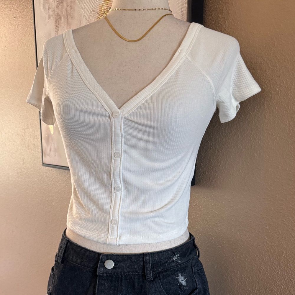White Ribbed Button-Up Women's Top - Picture 8 of 11